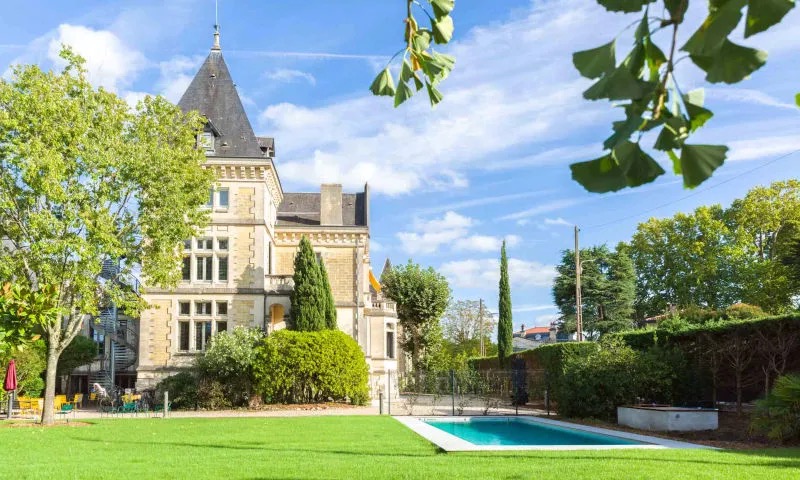 Villa Maria : le coworking avec jardin et piscine à Bordeaux